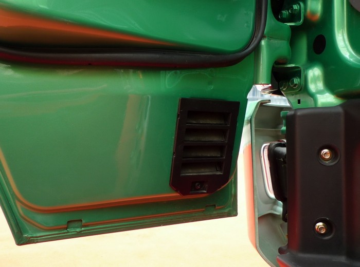 开瑞绿卡C 110马力 4.23米单排厢式轻卡(中体标准型)驾驶室图（12/50）