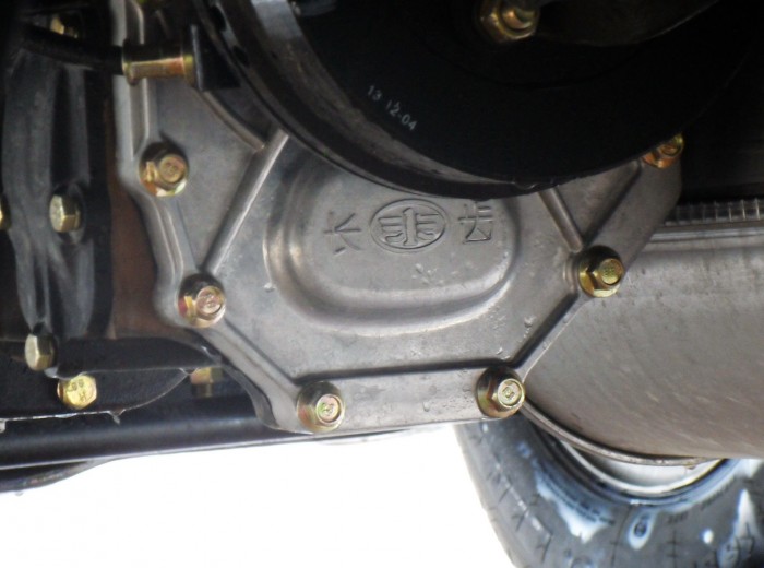 一汽通用 F330速豹  130马力 4.21米单排栏板轻卡底盘图（4/5）