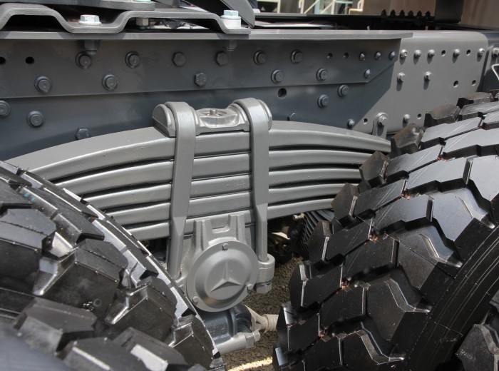 奔驰 Actros重卡 610马力 6X6 大件牵引车(型号4060)底盘图（12/50）