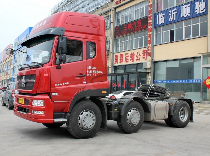 中国重汽 斯太尔M5G 350马力 6X2 牵引车(ZZ4253N27CGD1)外观图（4/60）