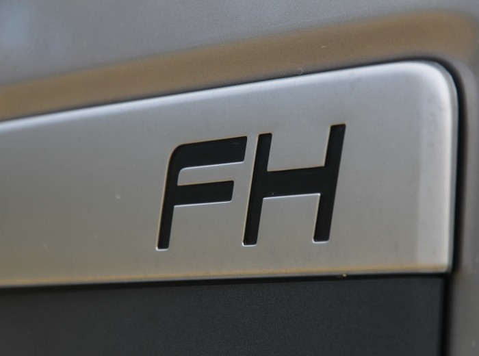 沃尔沃 FH重卡 540马力 6X4 牵引车外观图（25/45）