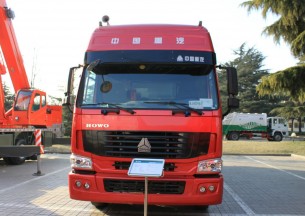 中国重汽 HOWO重卡 375马力 6X4 牵引车(至尊版 HW76)(ZZ4257N3247C1)