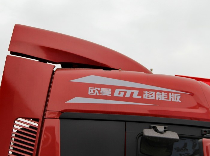 福田 欧曼GTL超能版 6系重卡 380马力 6X2 牵引车(BJ4253SNFKB-XJ)外观图（21/26）