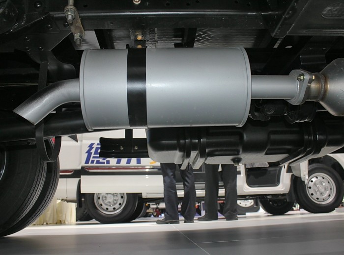 福田欧马可1系 150马力 4.165米单排厢式轻卡底盘图（20/28）