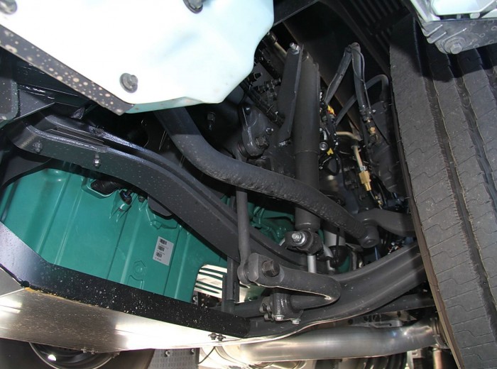 沃尔沃 新FH16重卡 750马力 6X4 牵引车底盘图（6/210）