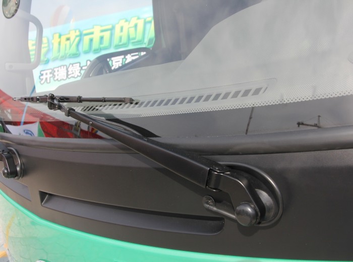 开瑞绿卡2T 130马力 4.215米单排厢式轻卡外观图（11/19）