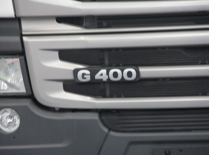 斯堪尼亚 G系列重卡 400马力 4X2 牵引车(型号G400 Express)外观图（14/23）