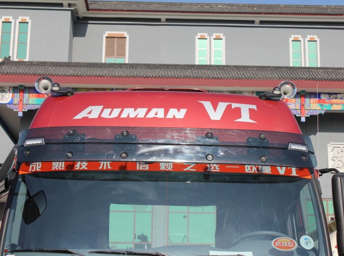 福田 欧曼VT 9系重卡 380马力 6X4 牵引车(BJ4258SMFKB-11)外观图（3/18）