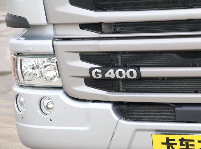 斯堪尼亚 G系列重卡 400马力 4x2 牵引车(型号G400)外观图（34/126）