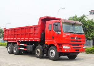 东风柳汽 霸龙M5 270马力 8X4 自卸车（LZ3315M5FA)