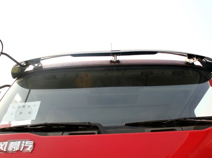 东风柳汽  霸龙 336马力  6X4 自卸车底盘 （LZ3250M5DA）外观图（16/32）
