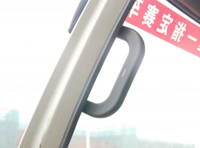 福田奥铃捷运 103马力 4.23米单排栏板轻卡(宽体)驾驶室图（8/33）