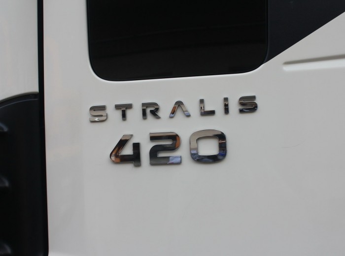 依维柯 STRALIS系列重卡 420马力 6X2 (国四)牵引车(AT440S42TY/PT)底盘图（3/78）