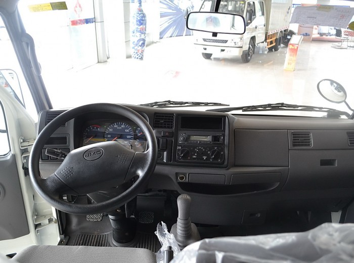 江铃凯运 100马力 2.11米双排厢式轻卡驾驶室图（11/41）