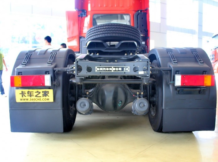 东风 天龙重卡 385马力 6X4 危化品运输牵引车(DFL4251A16)底盘图（7/50）
