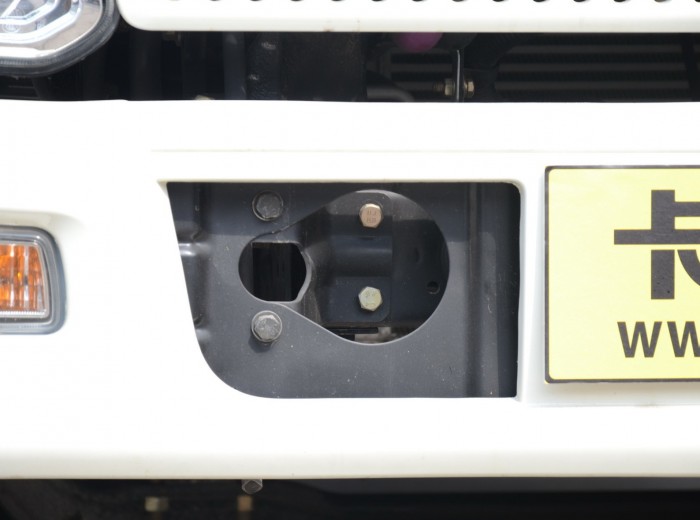 青岛解放 J6F 130马力 4.21米单排厢式轻卡(带尾板)外观图（17/29）