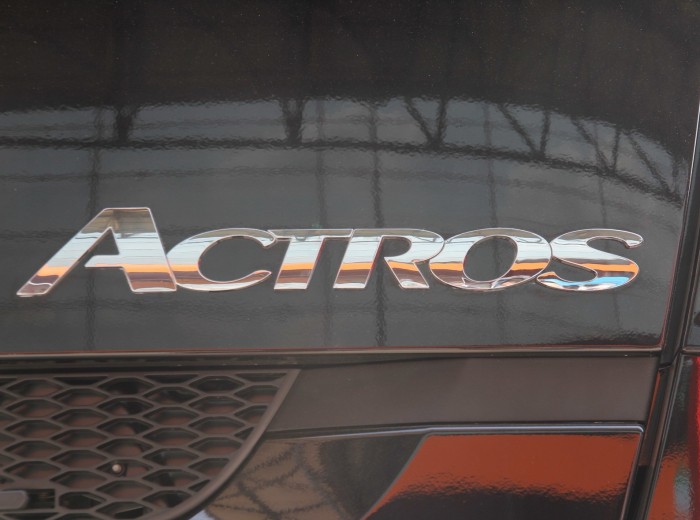 奔驰 Actros重卡 408马力 6X2 牵引车(黑曜石)(后提升桥)(型号2644)外观图（17/27）
