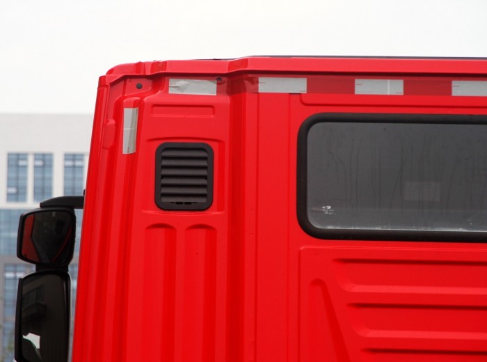 红岩 杰狮重卡 430马力 6X4 牵引车(平顶)(CQ4255HXG334)底盘图（24/52）