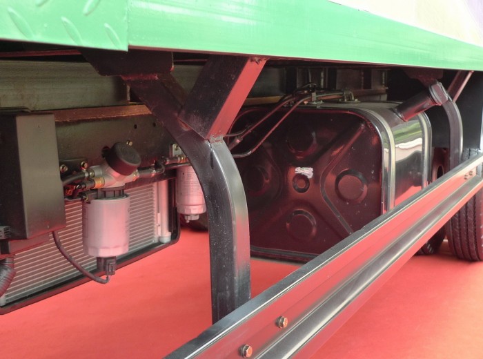 开瑞绿卡C 110马力 4.23米单排厢式轻卡(中体标准型)底盘图（24/44）