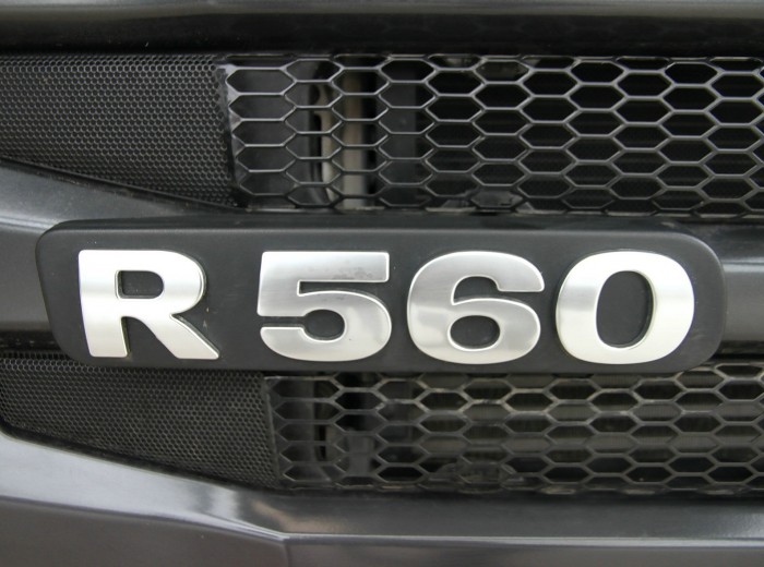斯堪尼亚 R系列重卡 560马力 6X2 牵引车(型号R560 V8)外观图（35/53）