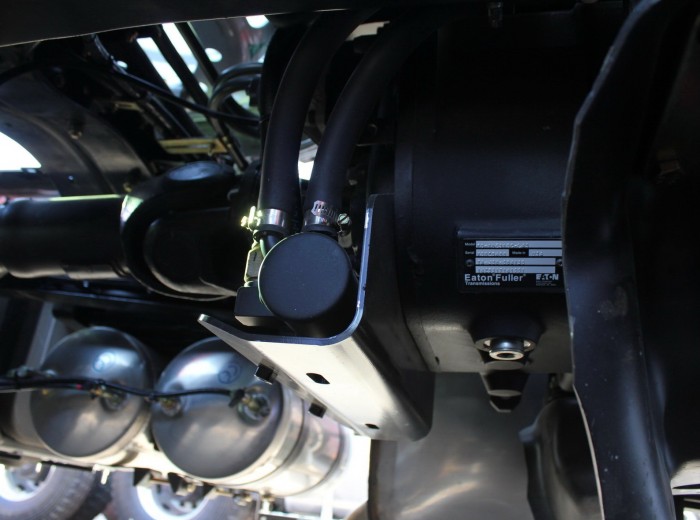 福田 欧曼GTL 6系重卡 420马力 6X4 牵引车(国四伊顿AMT)(GTL-2490高顶平地板驾驶室)(BJ4253SNFKB-XF)底盘图（44/52）
