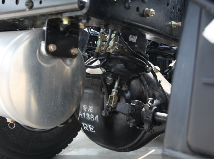 福田 欧曼GTL超能版 6系重卡 430马力 6X4 牵引车(平地板驾驶室)(BJ4259SNFKB)底盘图（42/167）