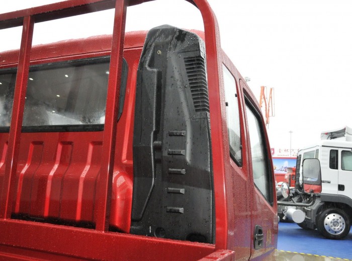 奥驰新1800系列 109马力 3.85米排半栏板轻卡上装图（5/10）
