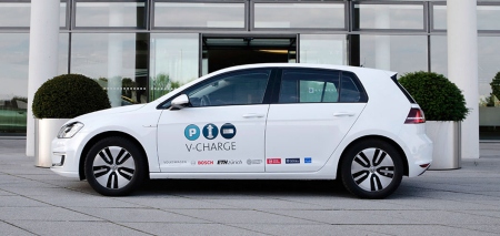 V-Charge: 大众汽车推进电动车自动泊车和充电的研发