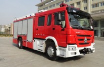 城市专用 28辆重汽消防车交付山东消防