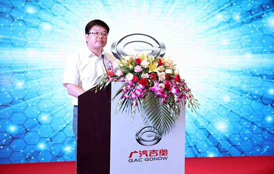 星朗MPV2015款正式上市 细节提升体验升级