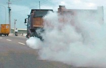 台湾PM2.5污染源调查 大货车废气排首位